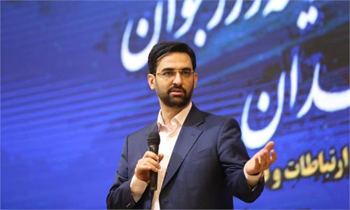 مدیریت‌ کلان را به کسی بدهید که به جوانان میدان می‌دهد / مدیران قدیمی شیوه‌هایشان را آزموده‌اند و نتایجش را می‌بینید / کسی که با زور مشکلات را حل می‌کند تفکر ندارد