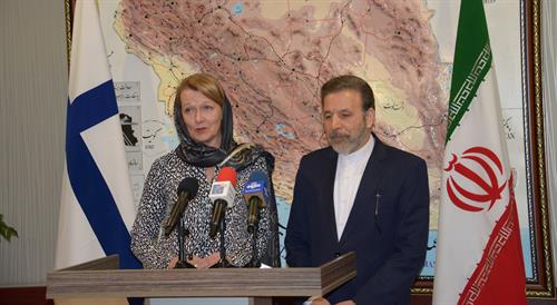 وزیر ارتباطات تأکید کرد: گسترش همکاری های ارتباطی ایران و فنلاند