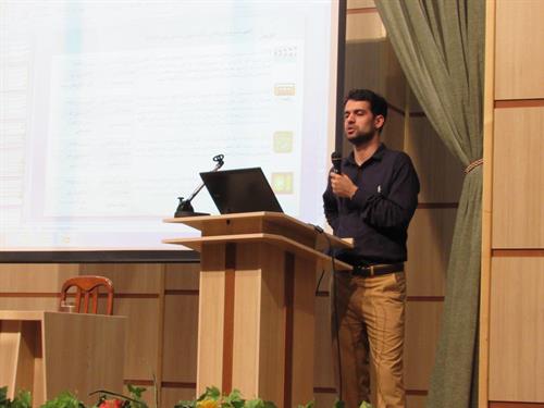 کارگاه  یک روزه آشنایی با صنعت خدمات ارزش افزوده تلفن همراه  با همکاری اداره کل  ICT   استان مرکزی در دانشگاه اراک برگزار گردید