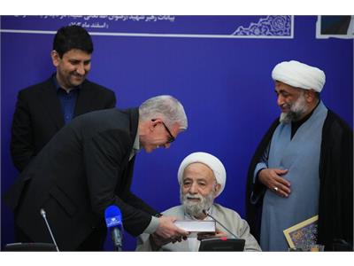 شورای معاونین وزارت ارتباطات با حضور رئیس ستاد اقامه نماز